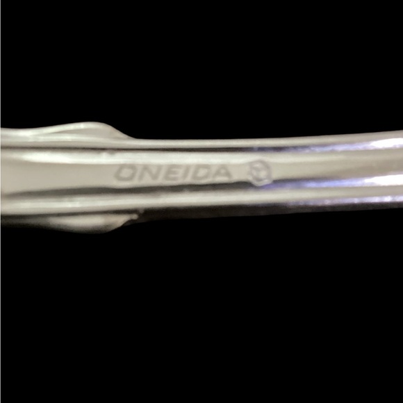 Elegant Silver Spoon - Picture 2 of 3